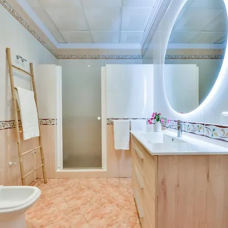 ヴィラ Guzman - Bellissima